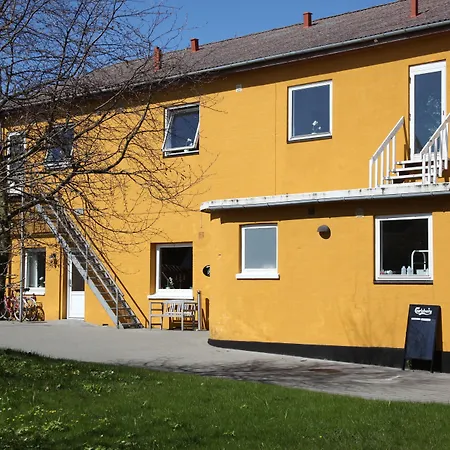 Kanns Hotel Åkirkeby