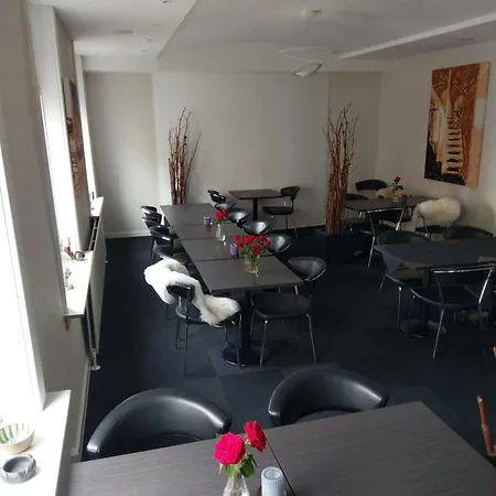 Hotel Kanns 3*