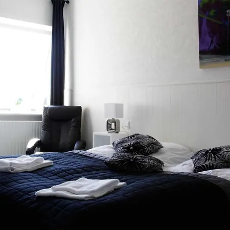 Hotel Kanns 3*