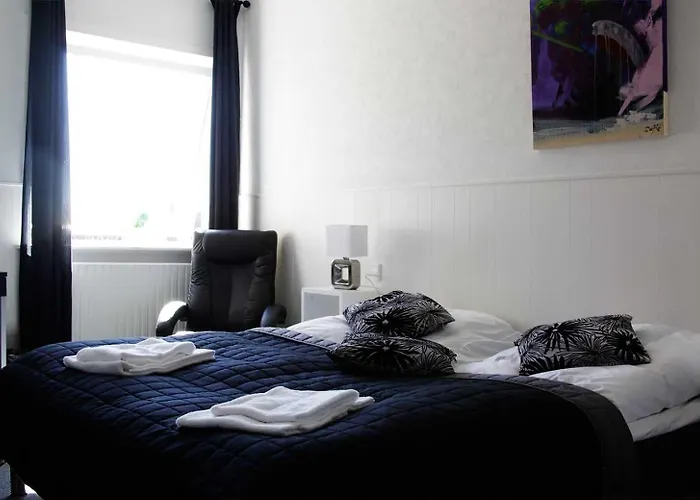 Otel Kanns 3*