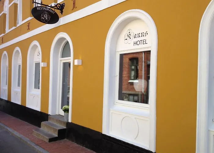 Kanns Hotel Åkirkeby